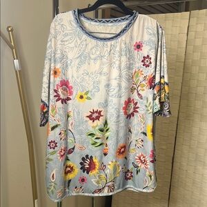 Johnny Was Active Floral Shot Sleeve Top Light Blue & Multicolor Size XL